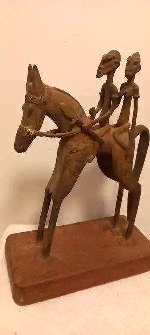 Dogon - Paar op paard verkocht voor € 100!