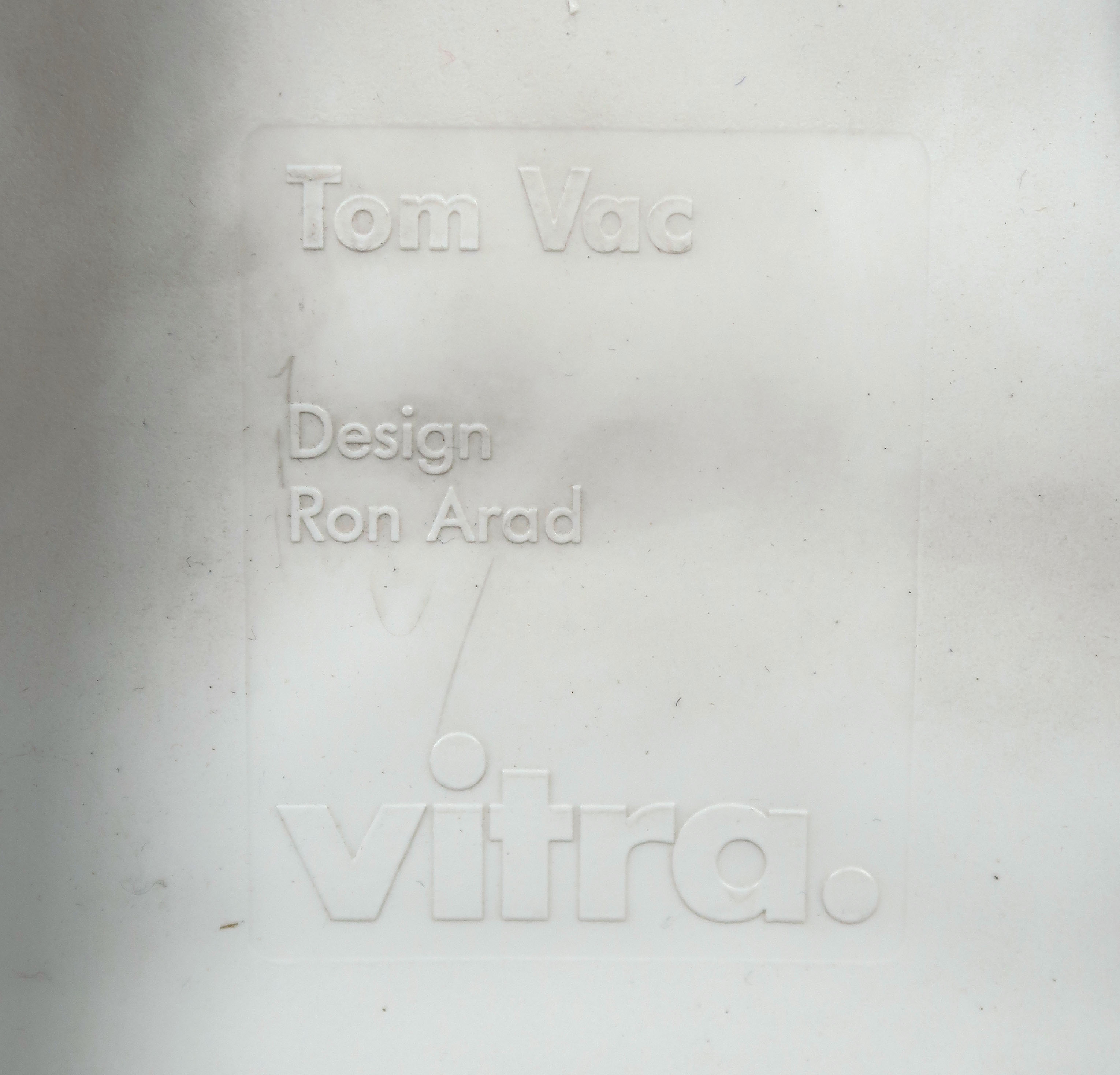 Ron Arad - Staal en polypropeen, Tom Vac stoel voor Vitra (meerdere exemplaren beschikbaar) kopen? Bied vanaf 40!