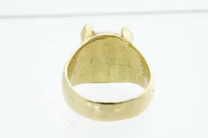 41- Fraaie Surinaamse 18 krt gouden ring witte steen vastgehouden door 4 klauwen kopen? Bied vanaf 440!