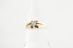 79 - Mooie geel-goud (14 krt) & diamanten (ca. 0.30ct) H/si1  solitair-ring kopen? Bied vanaf 240!