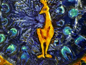 West Germany Ceramano - Wandteller Keramik mit Pfauenmotiv Mid-Century 1960er Jahre Größe 44 cm kopen? Bied vanaf 140!