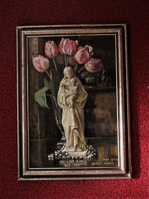Betsie Issels - 1934 - Delfts Impressioniste - olieverf "Maria met rozenkrans en Tulpen" kopen? Bied vanaf 10!