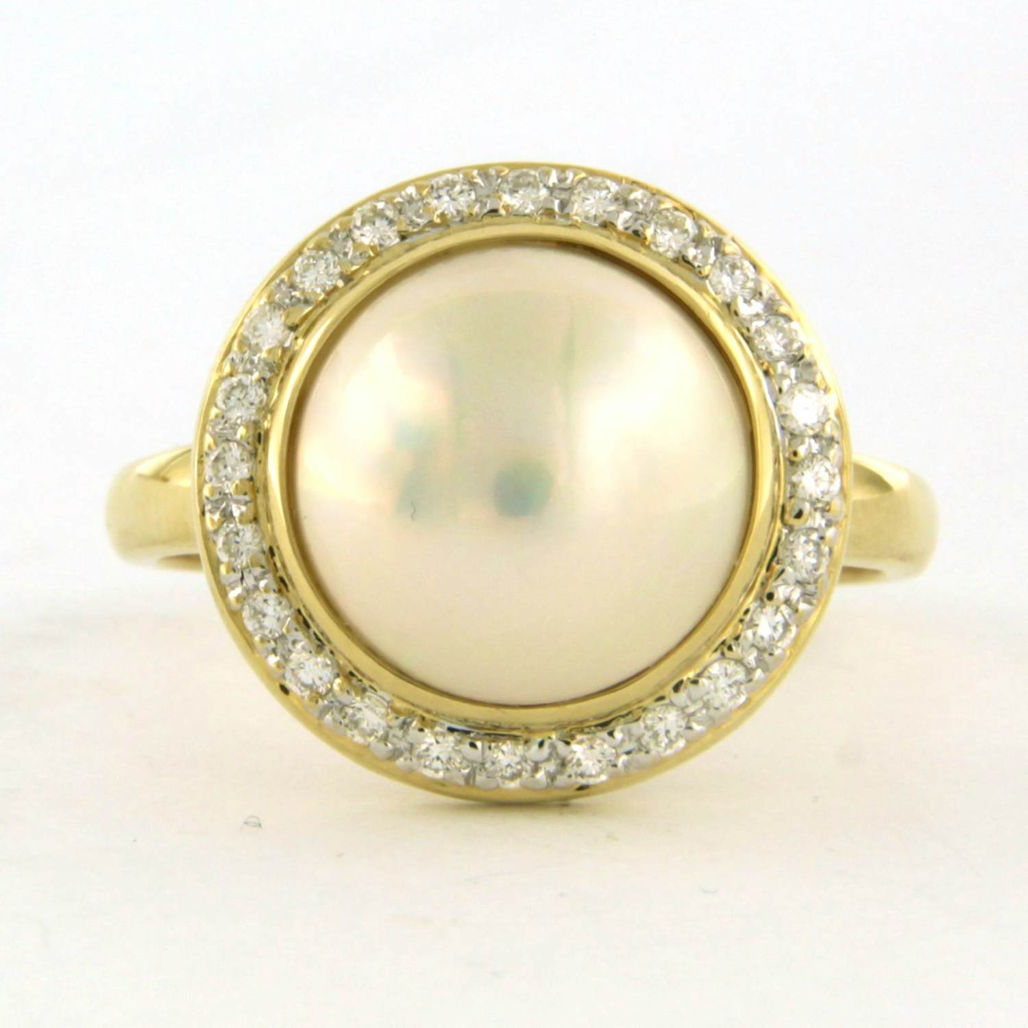 18k bicolour gouden ring met mabee en briljant geslepen diamant tot. 0.40ct kopen? Bied vanaf 675!