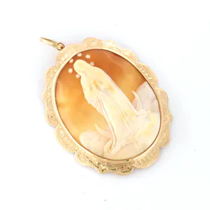 18k gouden camee hanger - afm 6.1 cm x 4.2 cm kopen? Bied vanaf 150!