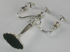 Curiosa - 2- armige verchroomde kandelaar kopen? Bied vanaf 1!