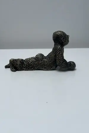 Carolein Smit - Bronzen sculptuur | Kind met bal kopen? Bied vanaf 150!