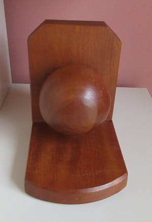 Niet of onleesbaar gesigneerd - Art deco eiken houten boekensteunen kopen? Bied vanaf 10!