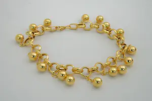 8 - Elegante 22 karaats geel-gouden Jasseron armband met 16 balletjes kopen? Bied vanaf 730!