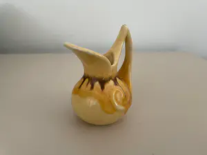 Niet of onleesbaar gesigneerd - Twee art deco platelen snavelkannetjes kopen? Bied vanaf 1!