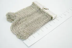 78 - Volledig handgemaakt 2e ghlt zilveren beursje gekeurd met oa. meesterteken kopen? Bied vanaf 110!