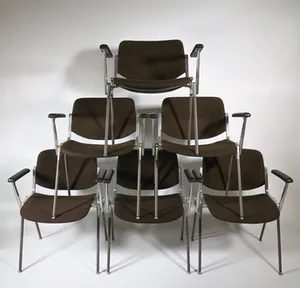 Giancarlo Piretti - voor Castelli - Set van zes vintage DSC 106 stoelen kopen? Bied vanaf 100!