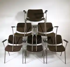 Giancarlo Piretti - voor Castelli - Set van zes vintage DSC 106 stoelen verkocht voor € 100!