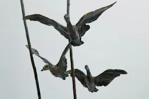 Jonneke Kodde - Bronzen sculptuur: 'Opvliegend uit het riet' + certificaat kopen? Bied vanaf 3095!