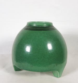 Kunstaardewerkfabriek Sint Lukas - ADCO en Cees Sluyter - Lot van drie aardewerken vaasjes kopen? Bied vanaf 50!