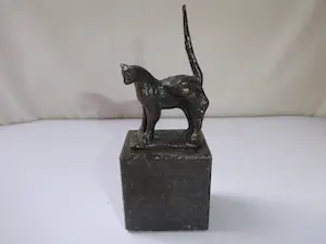 AcheterBrons (Onbekend) - kat met staart omhoog? Enchérissez de 35!
