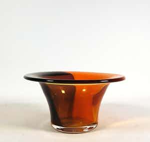 Bernard Heesen - Glas, Driekleurige schaal verkocht voor € 1!