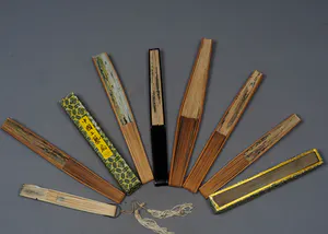 Niet of onleesbaar gesigneerd - oude Chinese hand waaiers kopen? Bied vanaf 1!