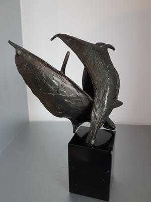 Bernadette Leijdekkers - Brons beeld " de wind in de zeilen " kopen? Bied vanaf 50!