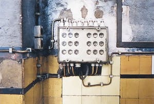 Ed Hoogenboom - Foto, l'Amour travaille - Ingelijst kopen? Bied vanaf 1!