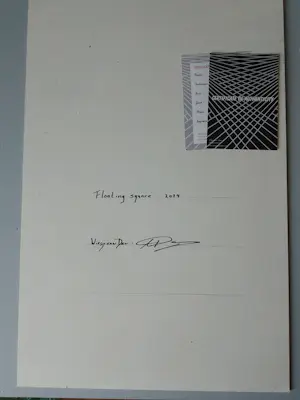 Wiesje van Dam - Floating square kopen? Bied vanaf 39!