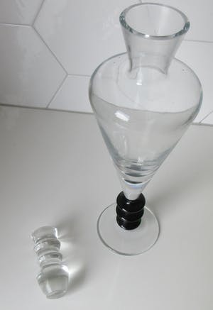 Niet of onleesbaar gesigneerd - Grote art deco modernistische kristallen karaf kopen? Bied vanaf 10!