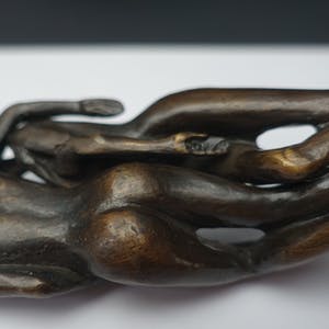 Janneke Ros - Brons "Vrouwenliefde" kopen? Bied vanaf 50!