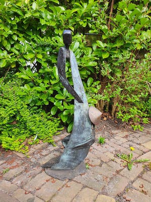 Renee van Leusden - Bronzen sculptuur van Moeder met Kind - ruim 15 kg kopen? Bied vanaf 1239!
