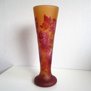 Emile Galle - 'Tip' vaas kopen? Bied vanaf 1!