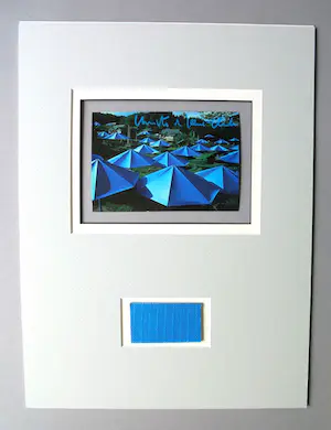 Christo - Project " The Umbrellas Japan" 1984/91- inc. original stofmonster-handgesigneerd kopen? Bied vanaf 1!