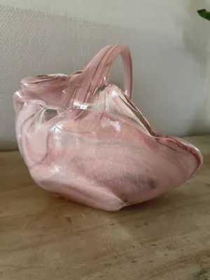 Niet of onleesbaar gesigneerd - Italiaanse design glaswerk, mand plus schaal kopen? Bied vanaf 1!