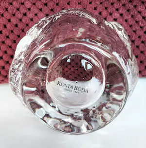 Kosta Boda - Twee theelichthouders "Snowball" kopen? Bied vanaf 1!