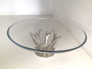 Corry Ammerlaan - Design schaal “ SAMEN DE HANDEN INEEN “ kopen? Bied vanaf 35!