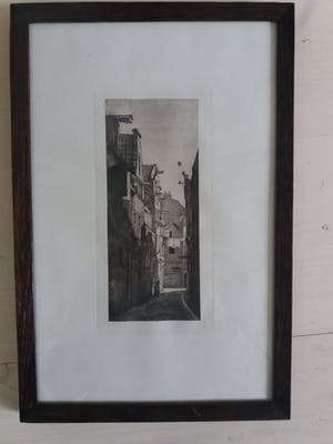 Niet of onleesbaar gesigneerd - Ets van straatje kopen? Bied vanaf 1!