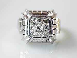 18k witgouden ring met 0.33 ct diamanten - ringmaat 18,50 mm (58) verkocht voor € 550!