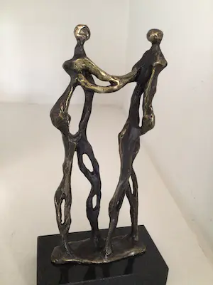 Corry Ammerlaan - Sculptuur “ EEN HANDDRUK VAN GOUD “. Gesigneerd kopen? Bied vanaf 1!