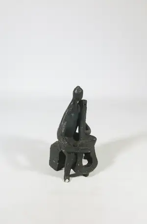 M.A.J. Neger - Gipsen beeld, Celliste kopen? Bied vanaf 1!