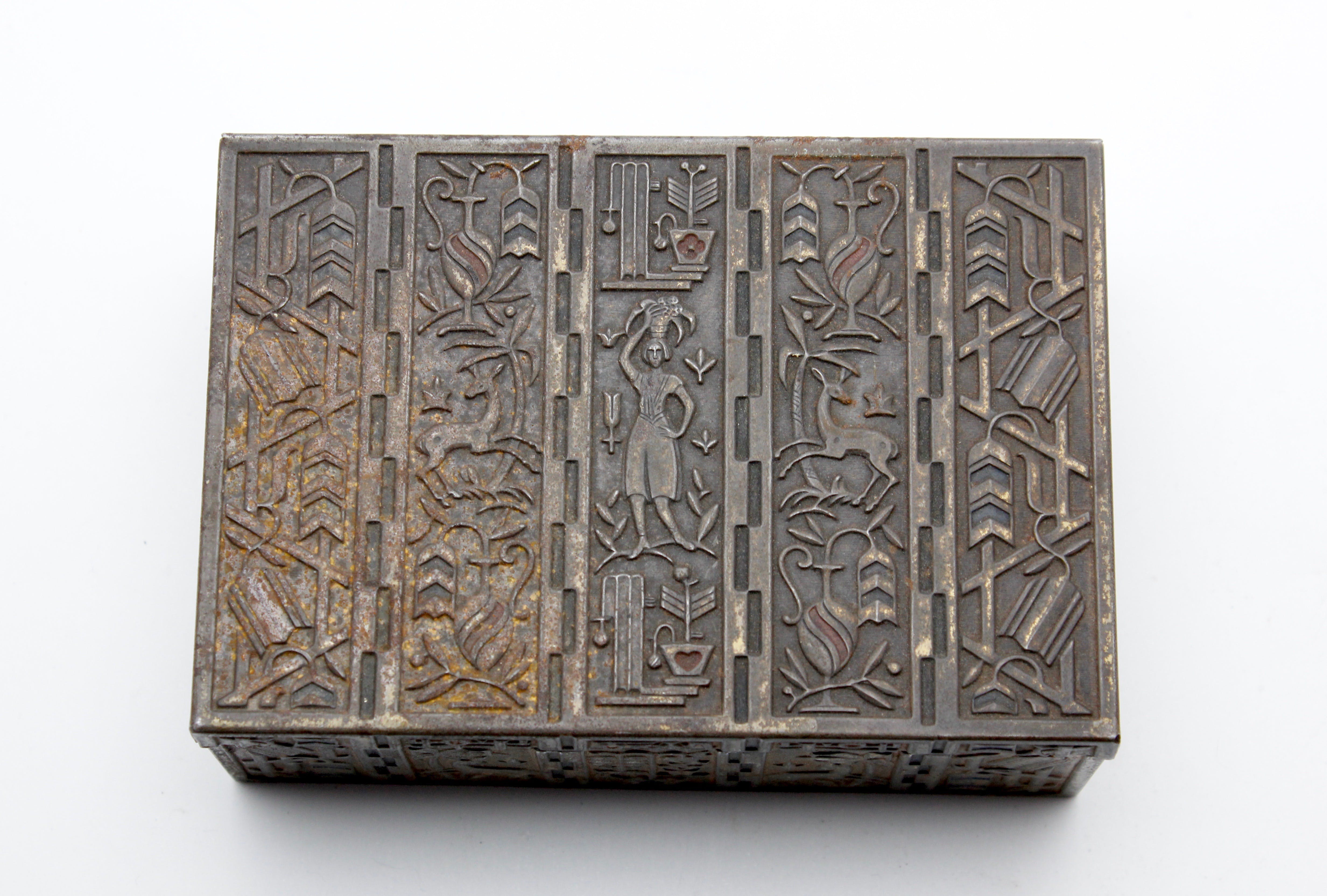 Eugen Schwemmle - voor Erhardt und Söhne - Geel koperen gepatineerde Art Deco doos kopen? Bied vanaf 19!