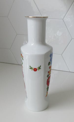 Niet of onleesbaar gesigneerd - Kalocsa - Grote handbeschilderde porseleinen vaas kopen? Bied vanaf 1!