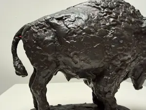 Pieter d' Hont - bronzen beeld - 'Bizon' - 1981 kopen? Bied vanaf 1750!