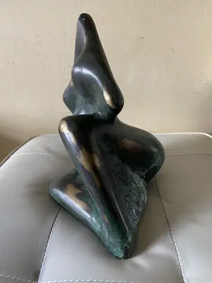 Jits Bakker - "Zitnimf" - gestileerd naakt - zwaar bronzen beeld kopen? Bied vanaf 1650!