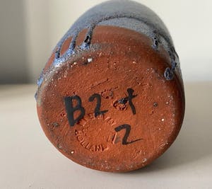 Pieter Groeneveldt - Vaas model 160 met blauw druipglazuur kopen? Bied vanaf 50!