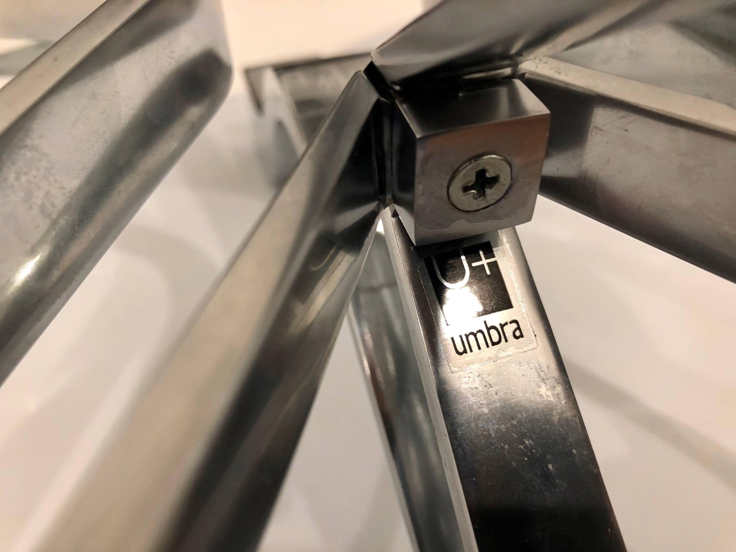 Karim Rashid - Karim Rashid for Umbra - ‘Chorus’ kandelaar kopen? Bied vanaf 89!