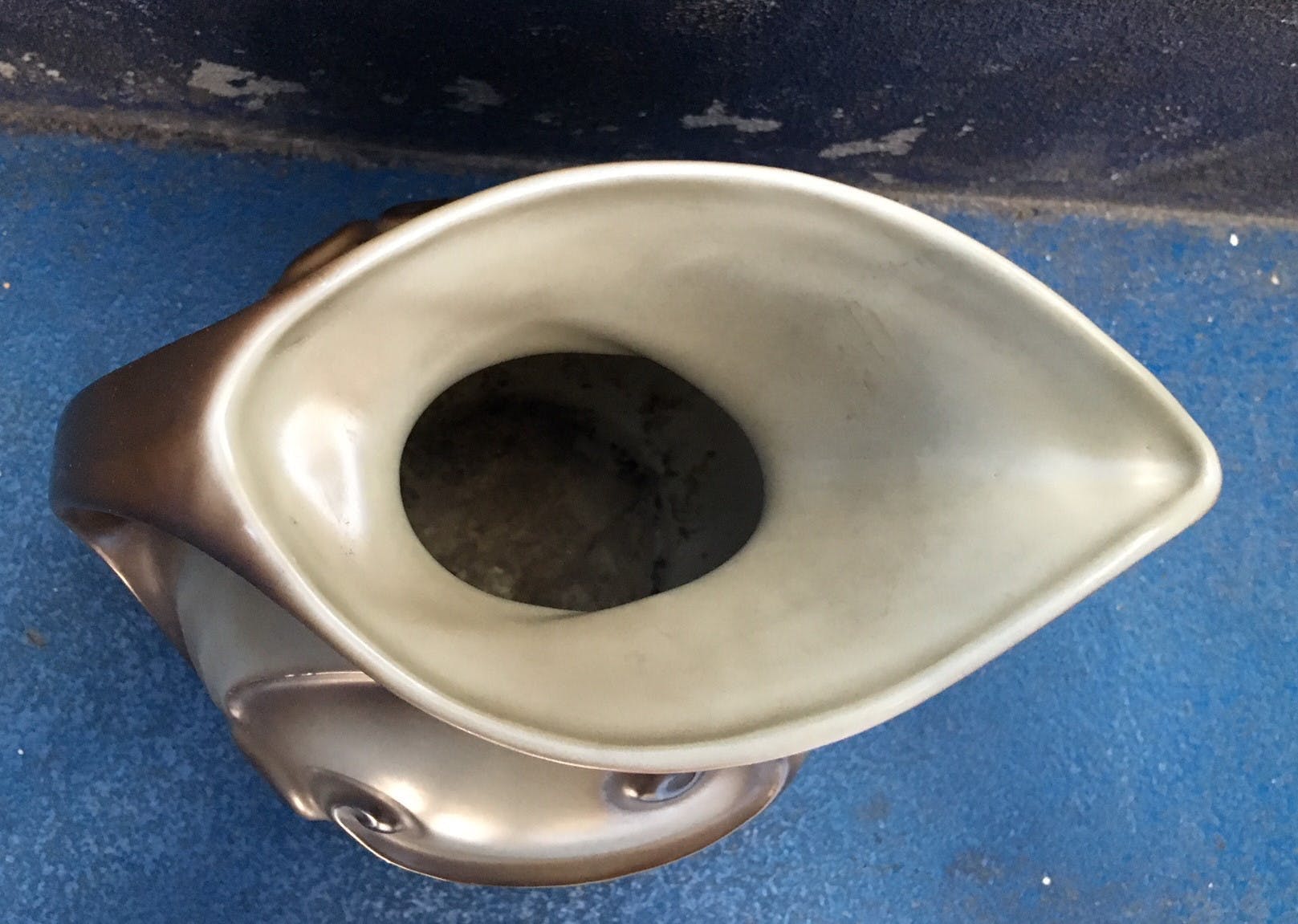 N.V. Porselein- en Tegelfabriek Mosa - Art deco knijpkan kopen? Bied vanaf 1!