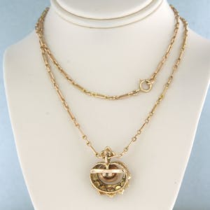 14k rosé gouden collier met hanger bezet met roos geslepen diamant tot. 1,50ct kopen? Bied vanaf 1800!
