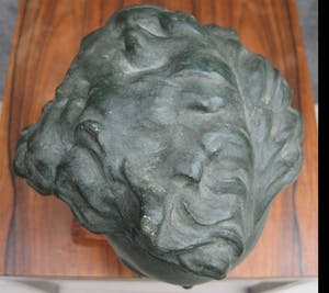 Niet of onleesbaar gesigneerd - Buste van een jonge meid. kopen? Bied vanaf 10!