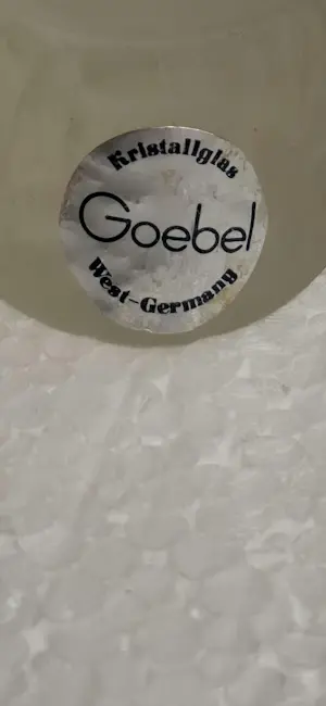 Porzellanfabrik W. Goebel - Glaskunst mus kopen? Bied vanaf 20!