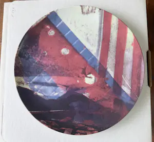 Robert Rauschenberg - One Porcelain plate: no 2 Guggenheim kaufen? Bieten Sie von 110!