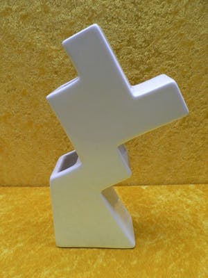 Niet of onleesbaar gesigneerd - Janine Lokhorst - Schoonhoven Keramiek - Tulpenvaas kopen? Bied vanaf 1!