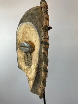 Lega - 220266 African mask from the Lega Bwami - Congo. kopen? Bied vanaf 45!