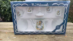 Berta Hummel - Kinderserviesje porselein kopen? Bied vanaf 30!